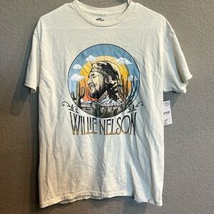 Cream Willie nelson graphic tee. Size small. NWT